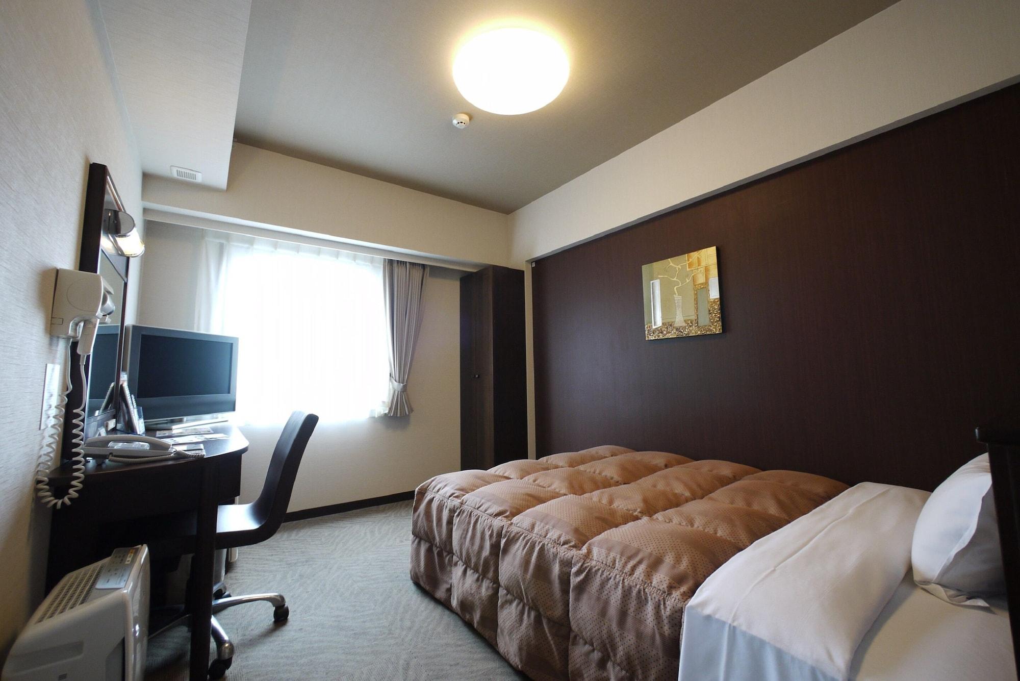 Hotel Route Inn Hirosaki Ekimae Kültér fotó